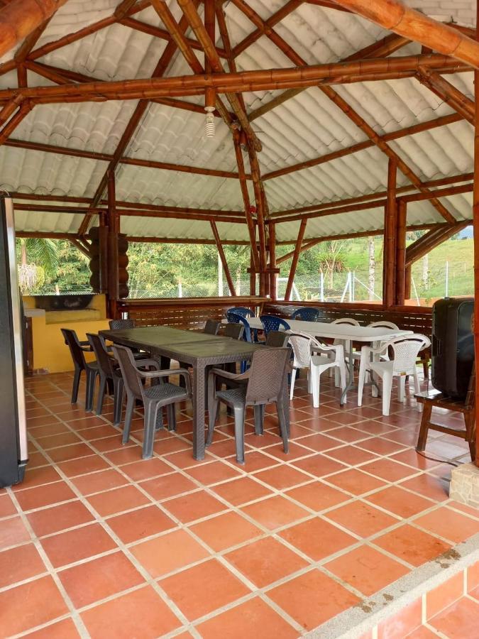 Hotel Casa Confort Santa Rosa de Cabal Bagian luar foto