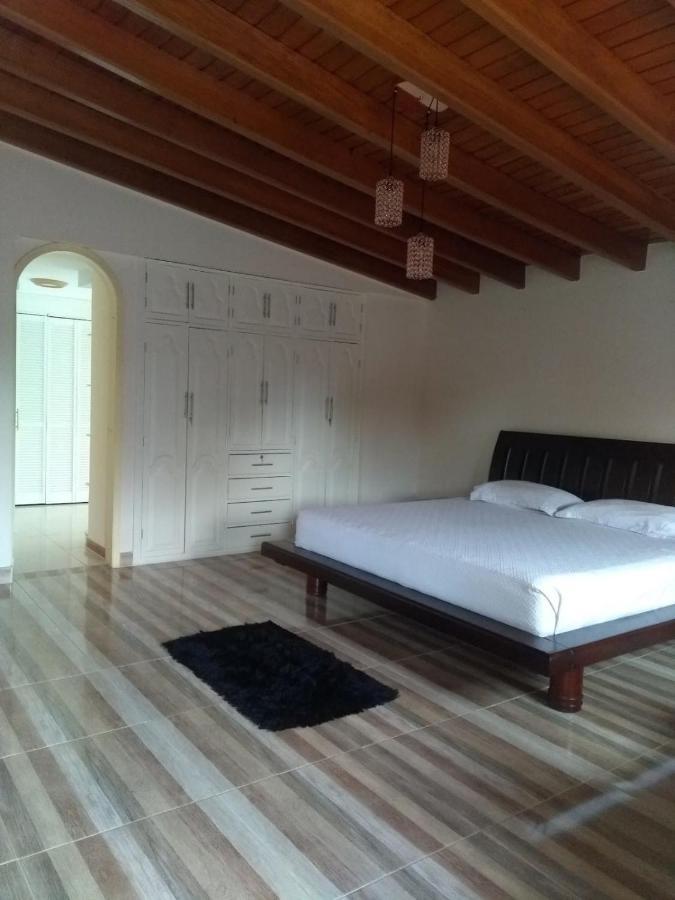 Hotel Casa Confort Santa Rosa de Cabal Bagian luar foto