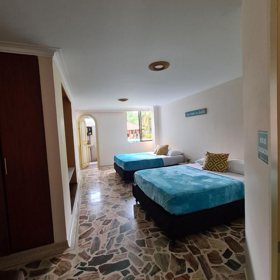 Hotel Casa Confort Santa Rosa de Cabal Bagian luar foto