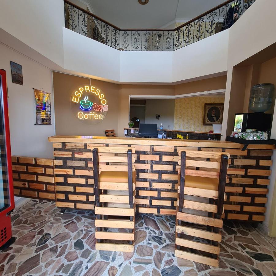 Hotel Casa Confort Santa Rosa de Cabal Bagian luar foto