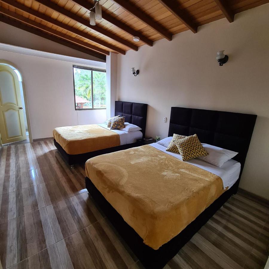 Hotel Casa Confort Santa Rosa de Cabal Ruang foto