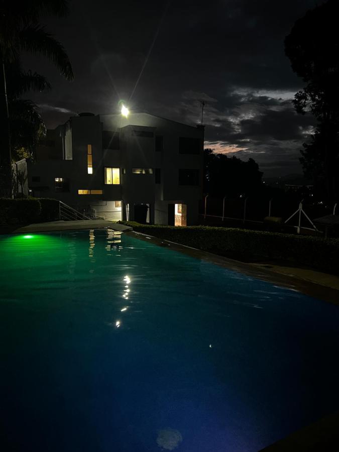 Hotel Casa Confort Santa Rosa de Cabal Bagian luar foto
