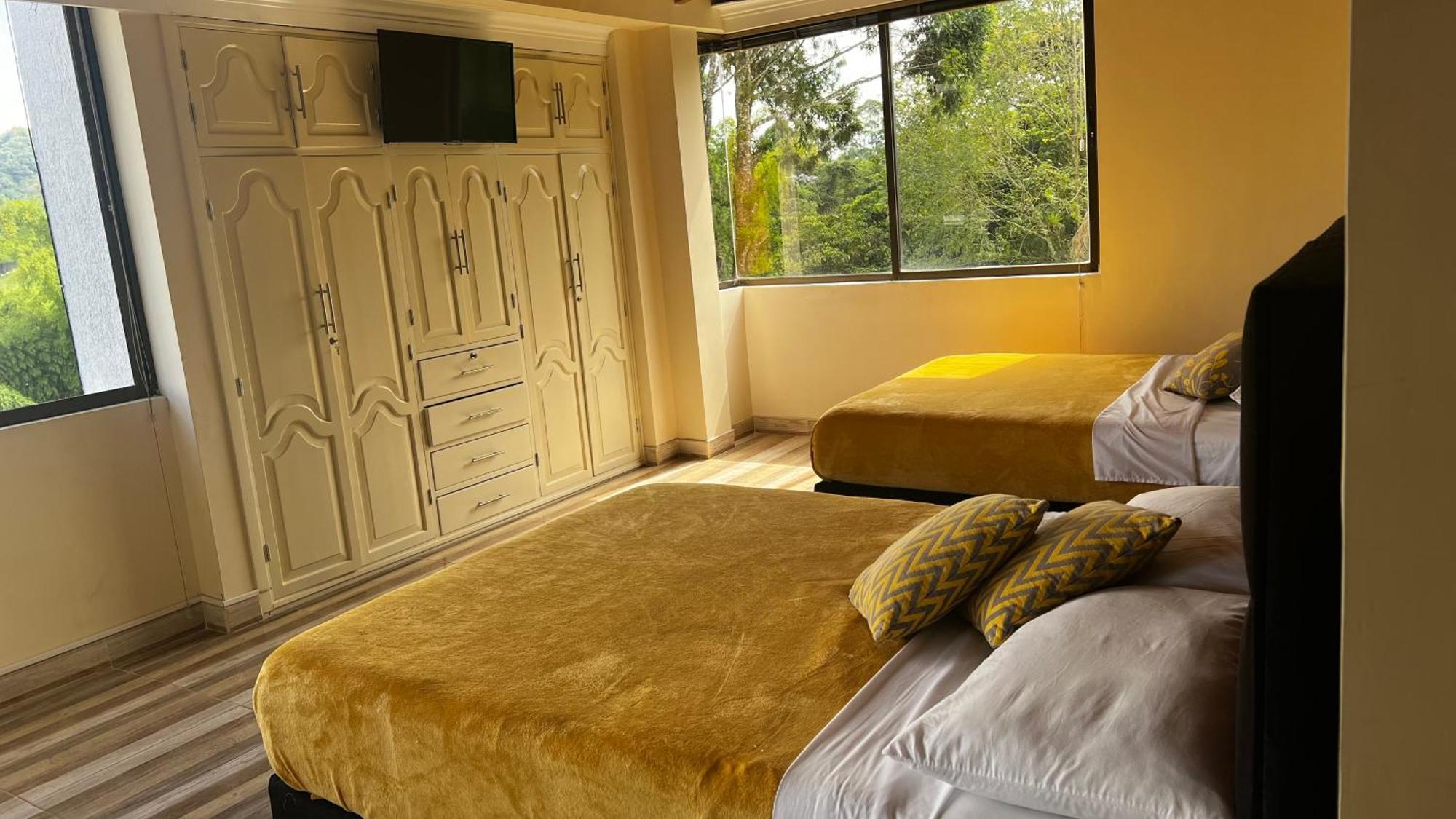 Hotel Casa Confort Santa Rosa de Cabal Bagian luar foto
