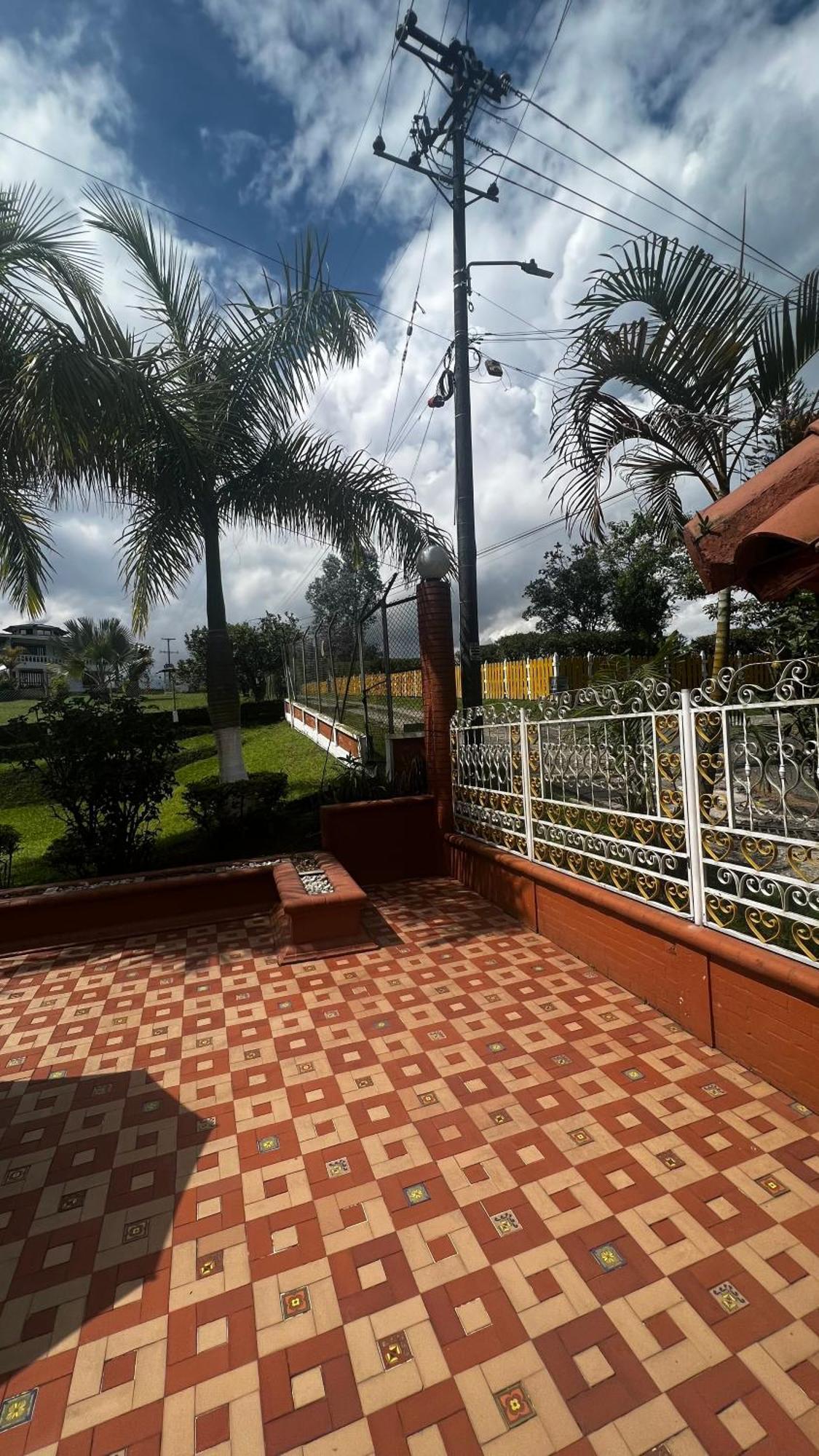 Hotel Casa Confort Santa Rosa de Cabal Bagian luar foto